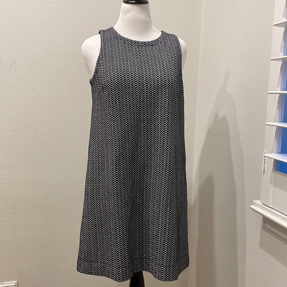 LOFT Large black and white knee length office dress
